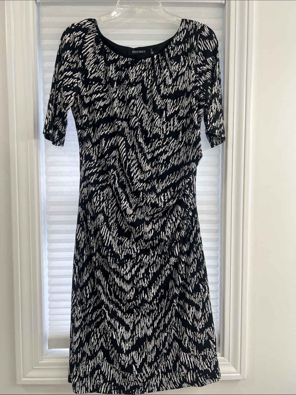 Ellen Tracy Black & White Abstract Midi Dress